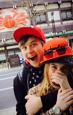 Eeoneguy:)