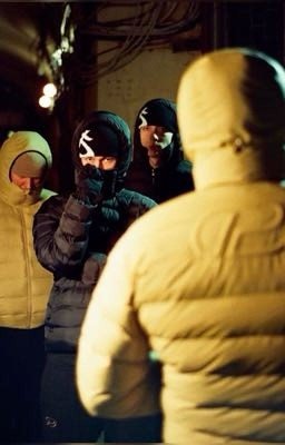 OBLADAET//Ненавижу любить