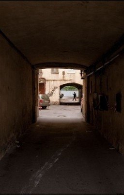 Во дворах