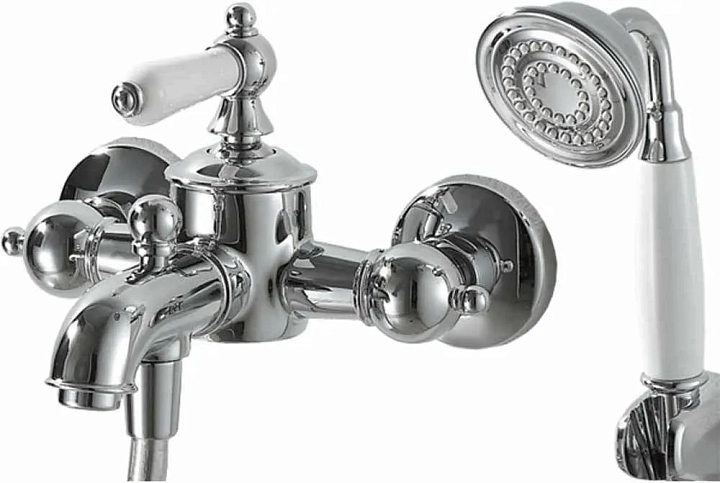 Смеситель Bravat Art F675109C-B для ванны с душем