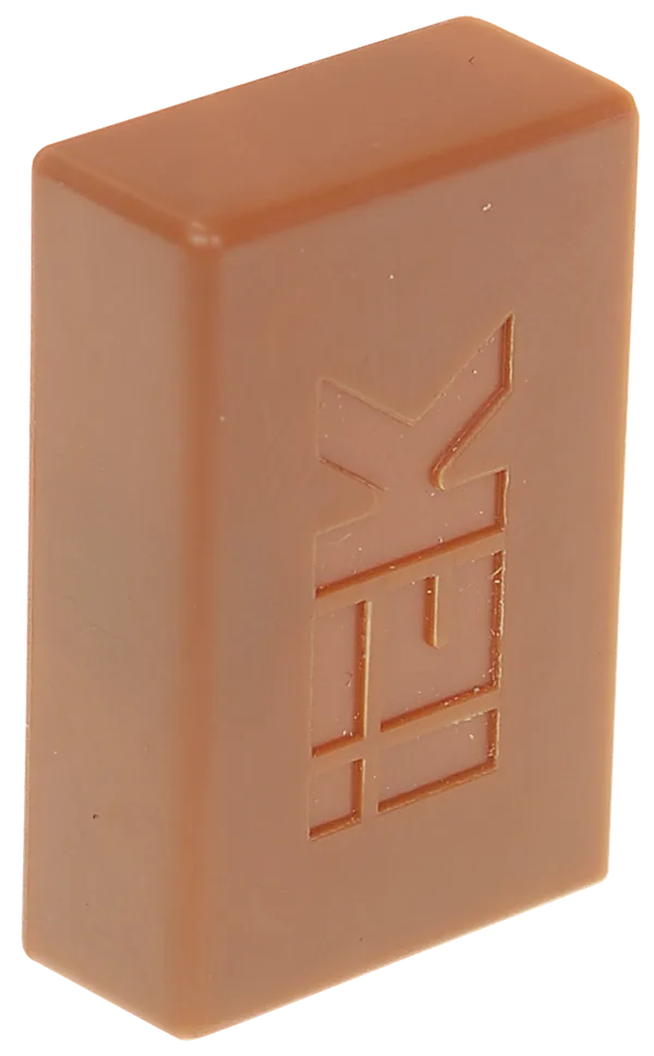 ELECOR Заглушка КМЗ 40х16 дуб (4шт/компл) IEK