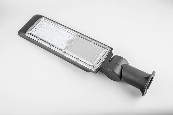 Светодиодный уличный консольный светильник Feron SP2820 100W 6400K 85-265V/50Hz, черный — фото 5