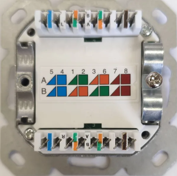 Donel Компьютерная розетка RJ45 6 кат. 2-я UAE-Cat.6/ClassE-8/8 Up 0 mK — фото 2