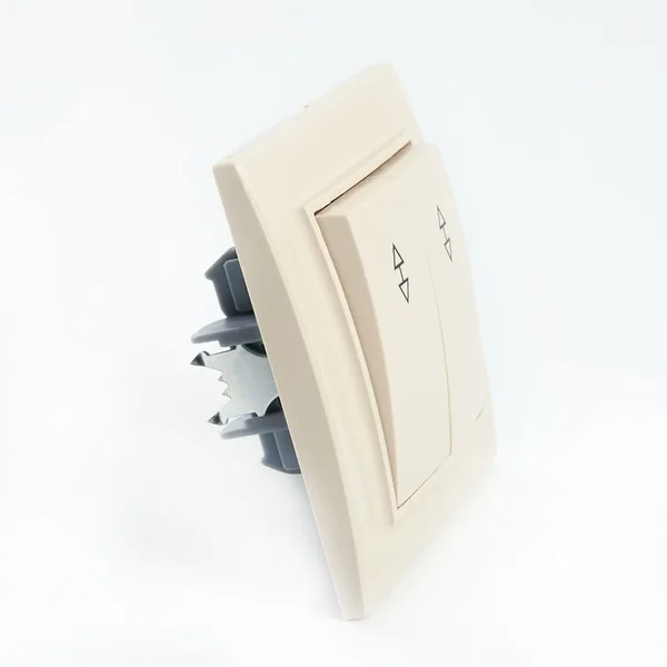Переключатель 2-клавишный STEKKER PSW10-9008-02, 250В, 10А, серия Эрна, слоновая кость — фото 3