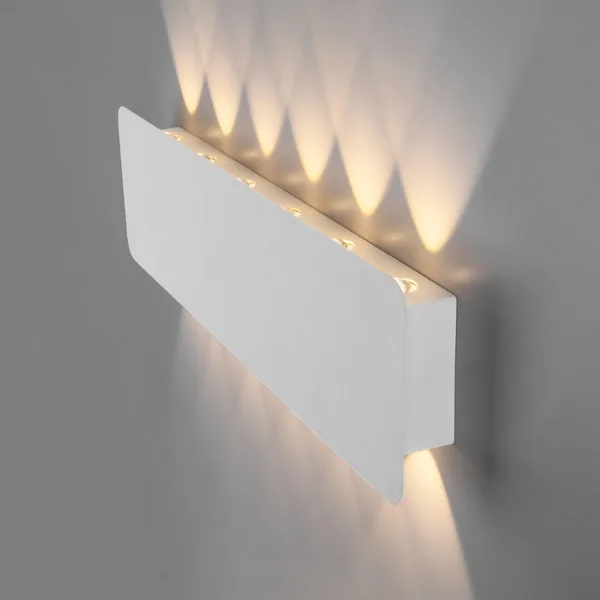 Настенный светодиодный светильник 12Вт 4200К белый IP20 Angle (a055777) Elektrostandard — фото 2
