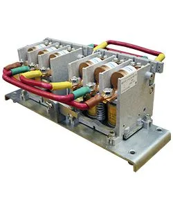 Контактор вакуумный КВТ(Р)-1,14-2,5/160-3 У3, трёхполюсный, 160А, 220В, 2з+4р, реверсивный, без реле Электротехник