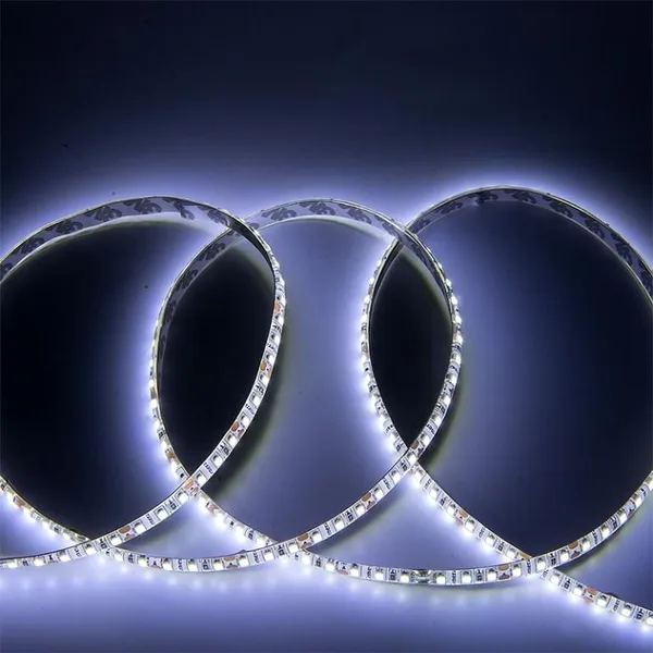 Лента св/д 12V 9.6W/m 120led/m IP65 6500K 840lm/m 5м General