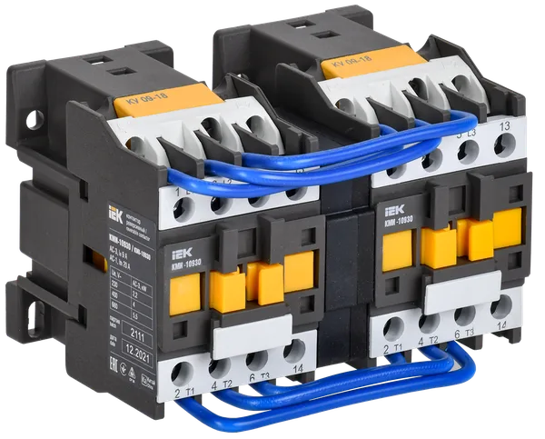 Контактор КМИ-10930 реверс 9А 400В/АС3 2НО IEK