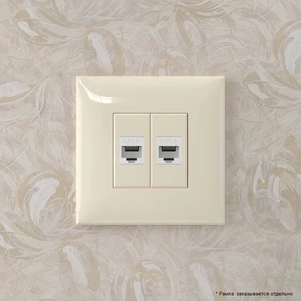 Компьютерная розетка RJ-45 без шторки в стену, кат.6 двойная, "Avanti", "Ванильная дымка" DKC — фото 5