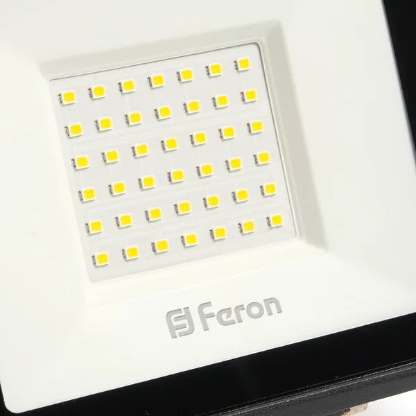 Светодиодный прожектор Feron LL-921 IP65 50W 4000K — фото 4