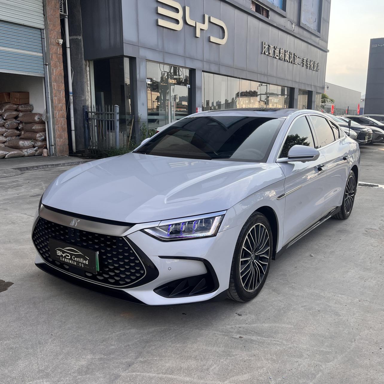 BYD HAN-DM DM-i Glory 121km Premium 2024