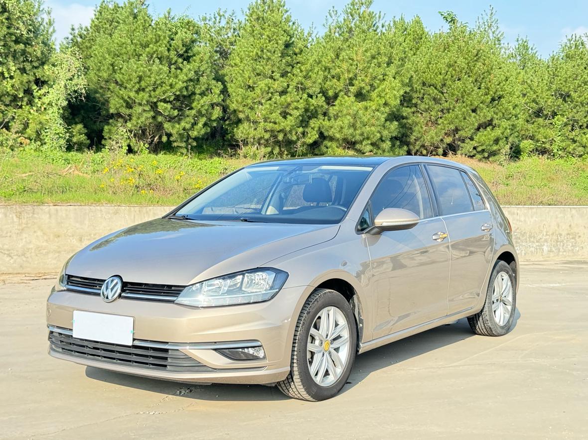 Volkswagen Golf Comfort CN5 2019