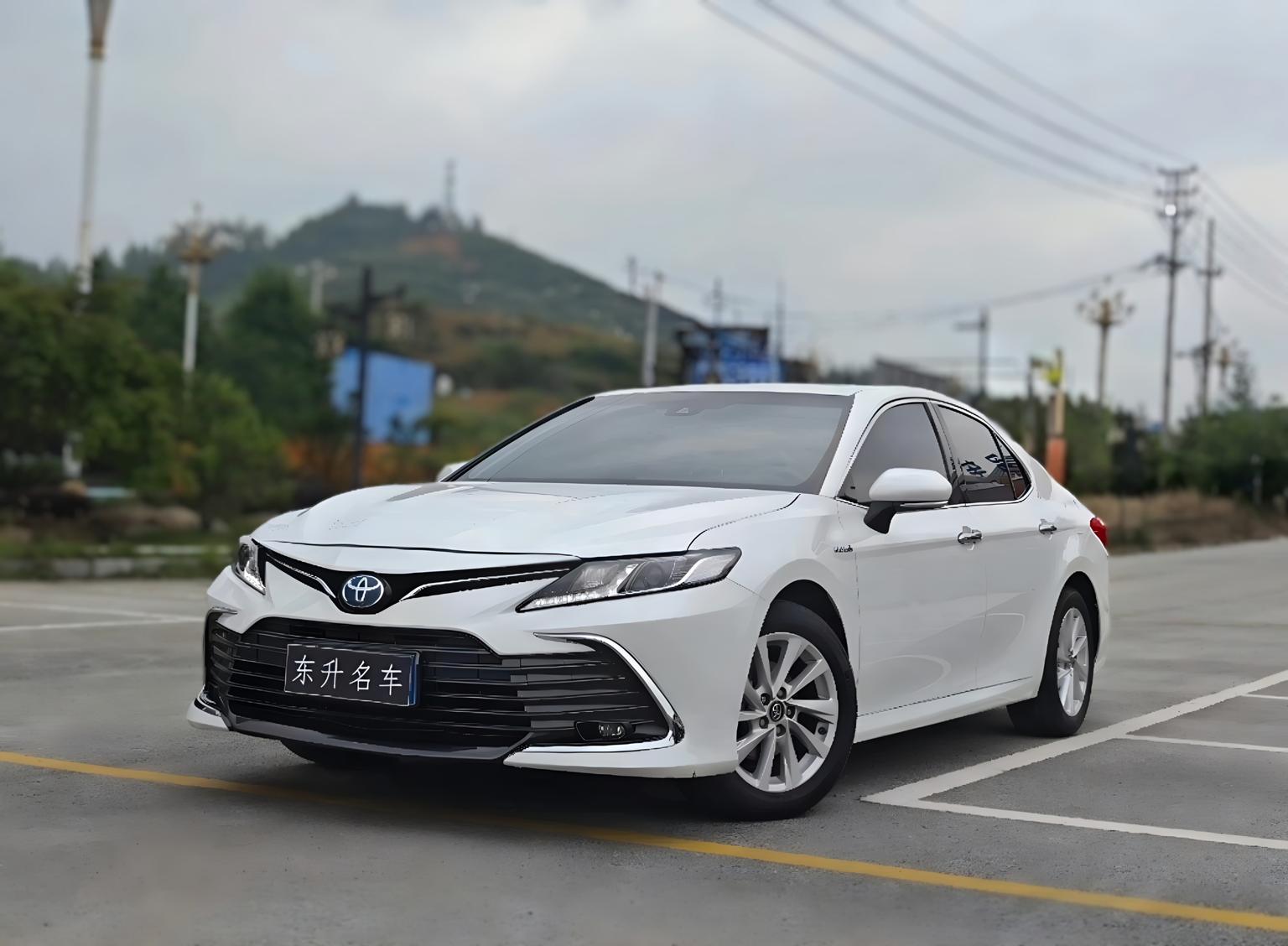 Toyota Camry 2.5HGVP Leading 2022