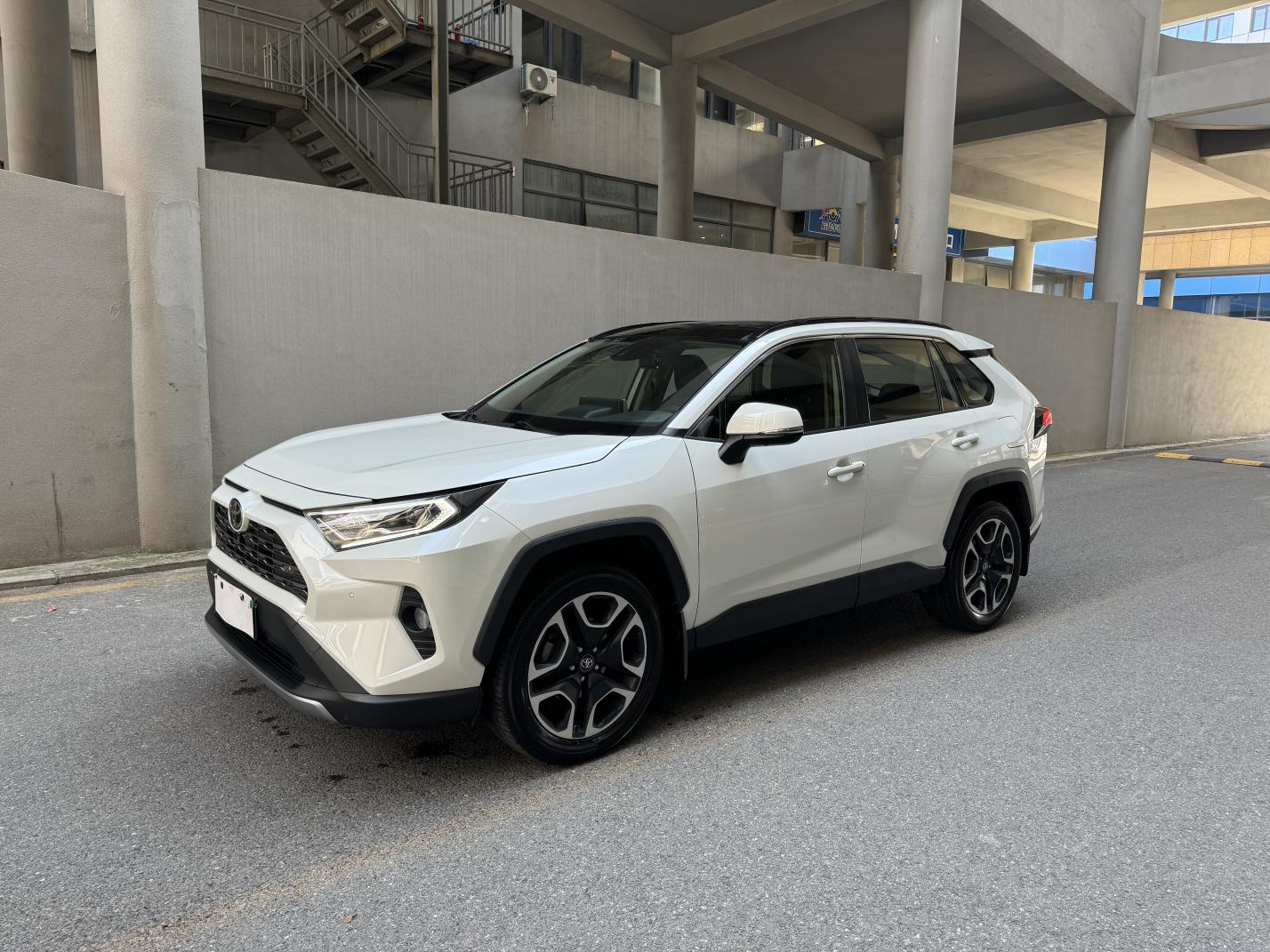 Toyota RAV4 2.0L CVT 4WD Prestige (2L) 2020