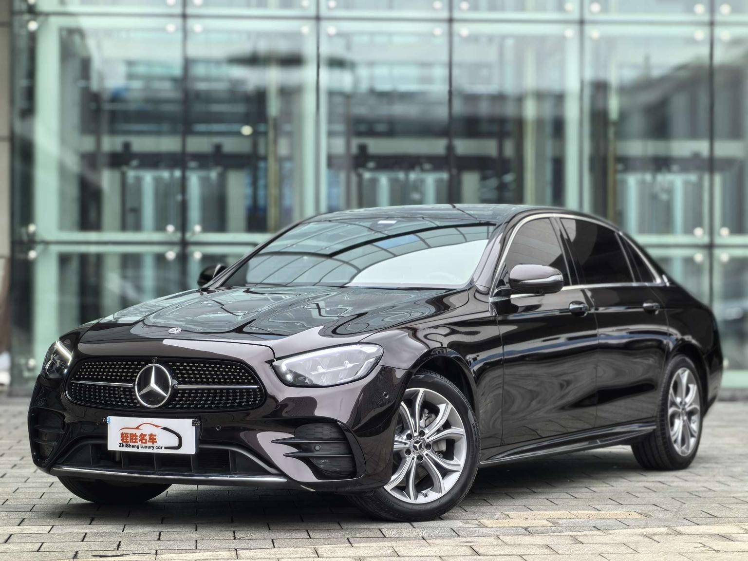 Mercedes Class-E E 300 L Fashion Sport Sedan (2L) 2022