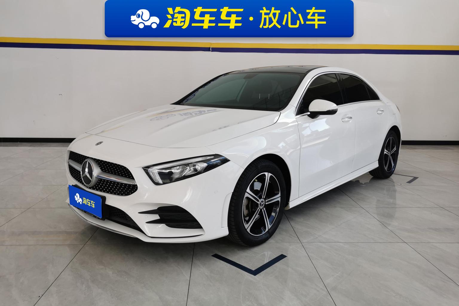Mercedes Benz Class-A A 200 L Sport Sedan Fashion Edition 2022