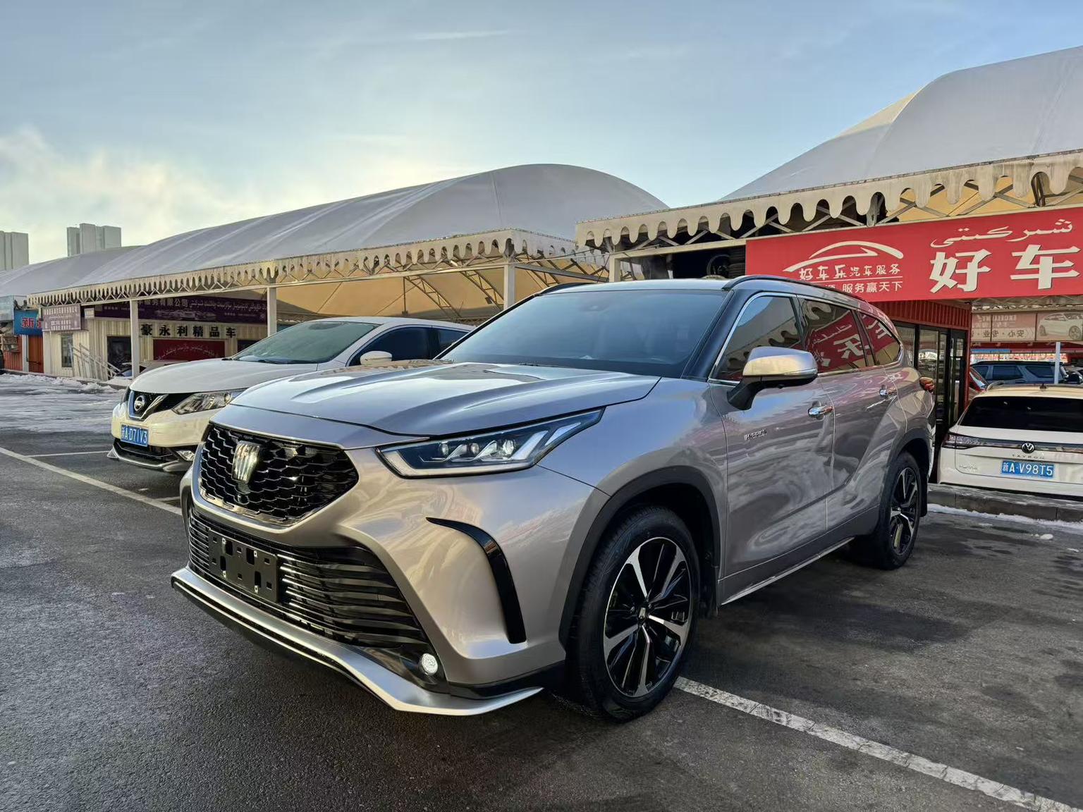 Toyota Crown-Kluger HEV AWD Luxury 2022