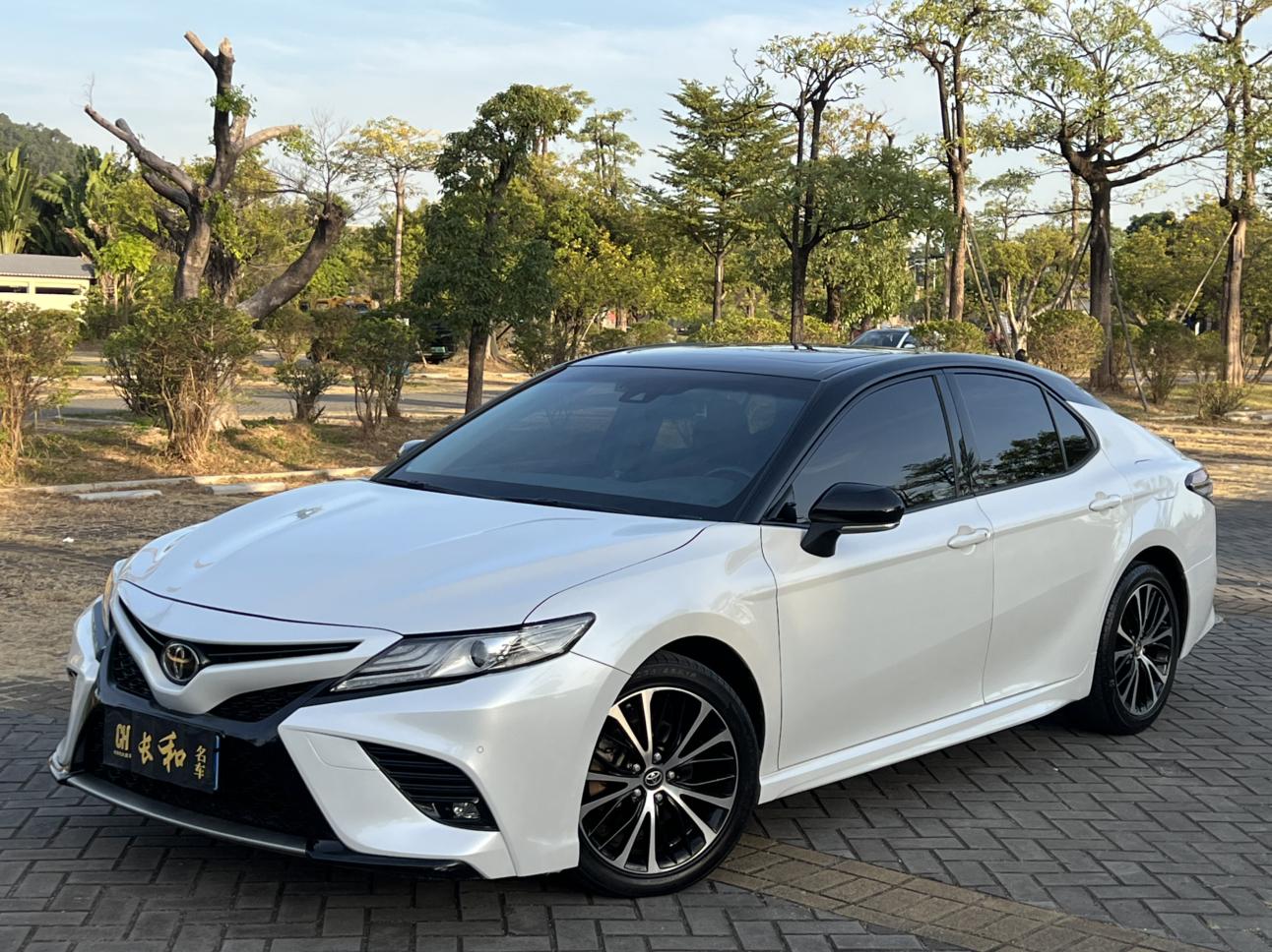 Toyota Camry S Sport CN6 2020