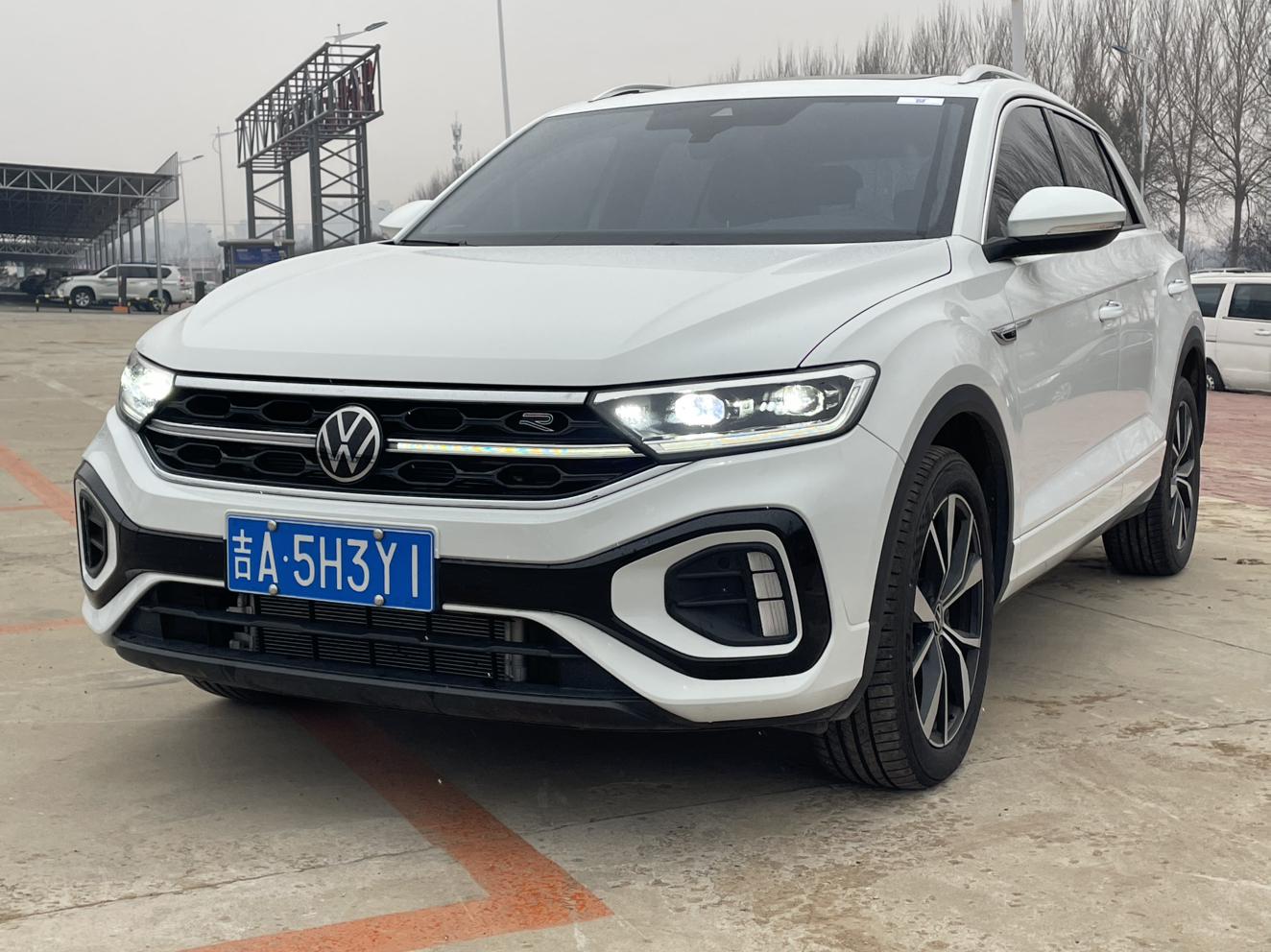 Volkswagen T-ROC 300TSI DSG Morning Light (1.5L) 2025