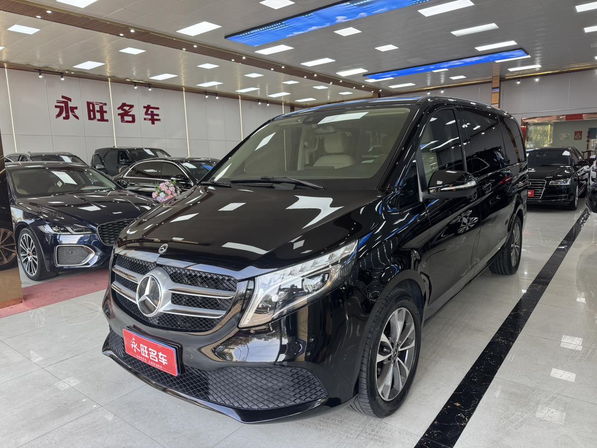 Mercedes V-260 Navigator (2L) 2021