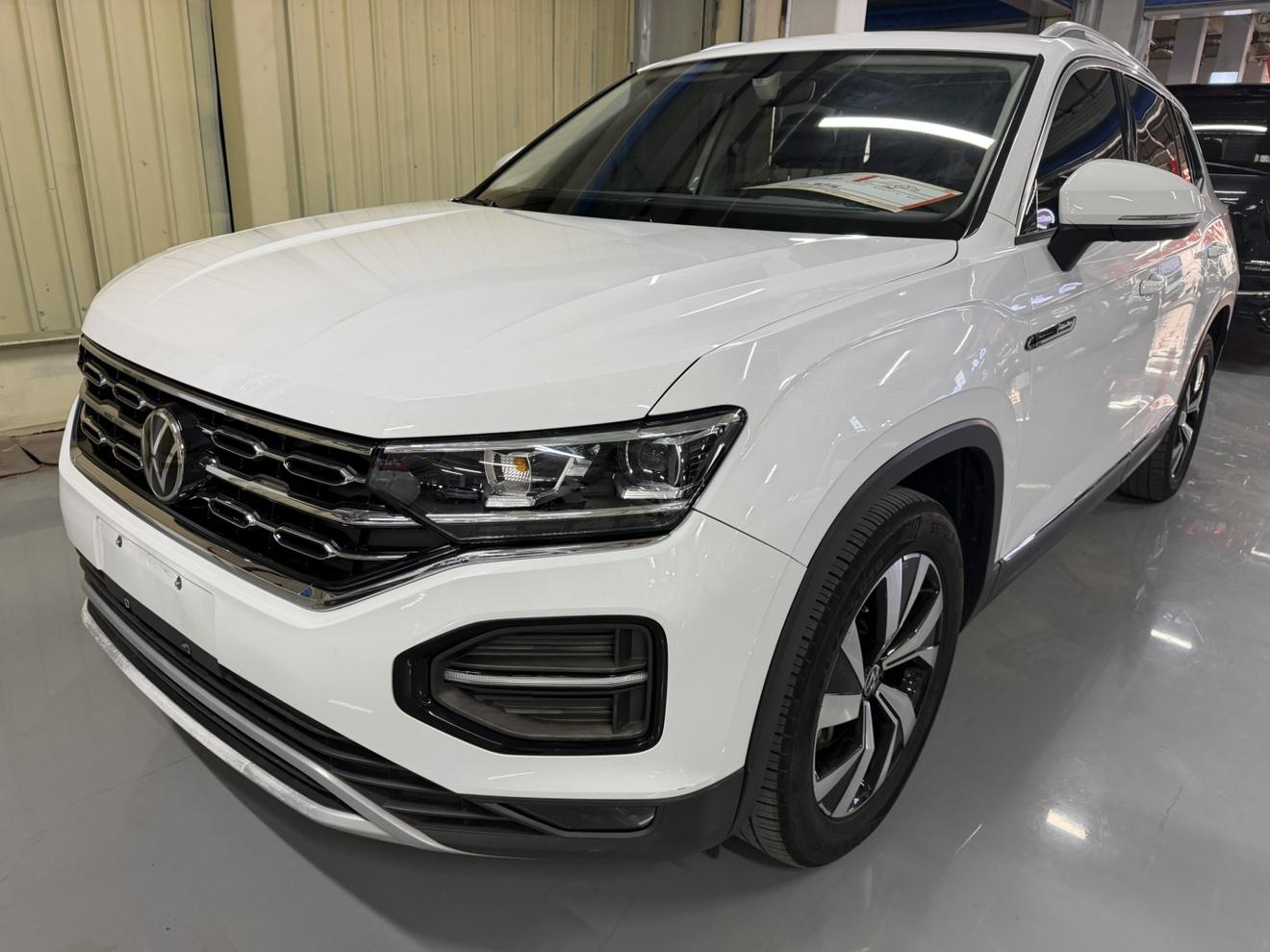 Volkswagen Tayron 330TSI 2WD Luxury Connect Plus (2L) 2022