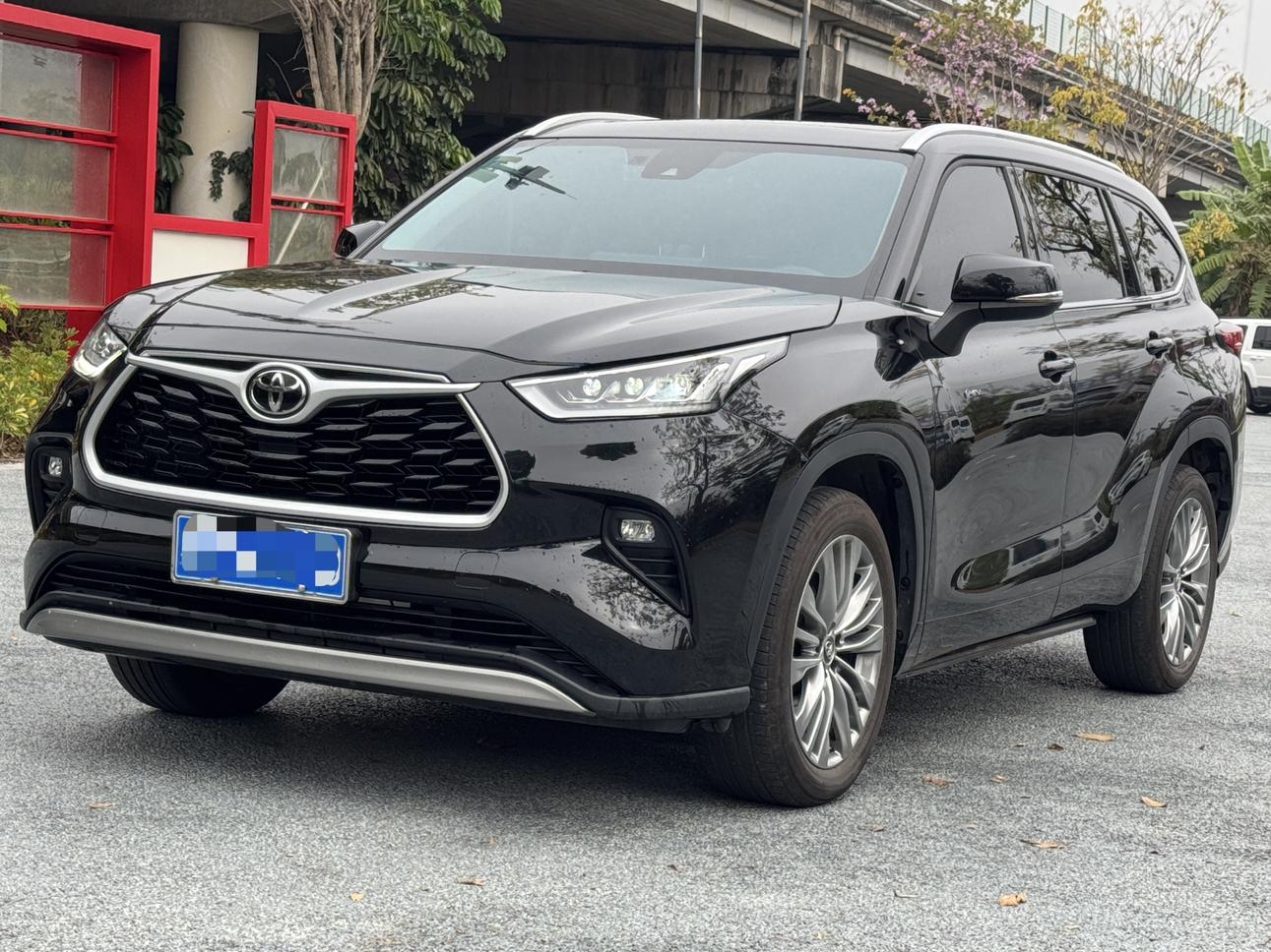Toyota Highlander Hybrid 2.5L AWD Luxury 7-Seat (2.5L) 2024