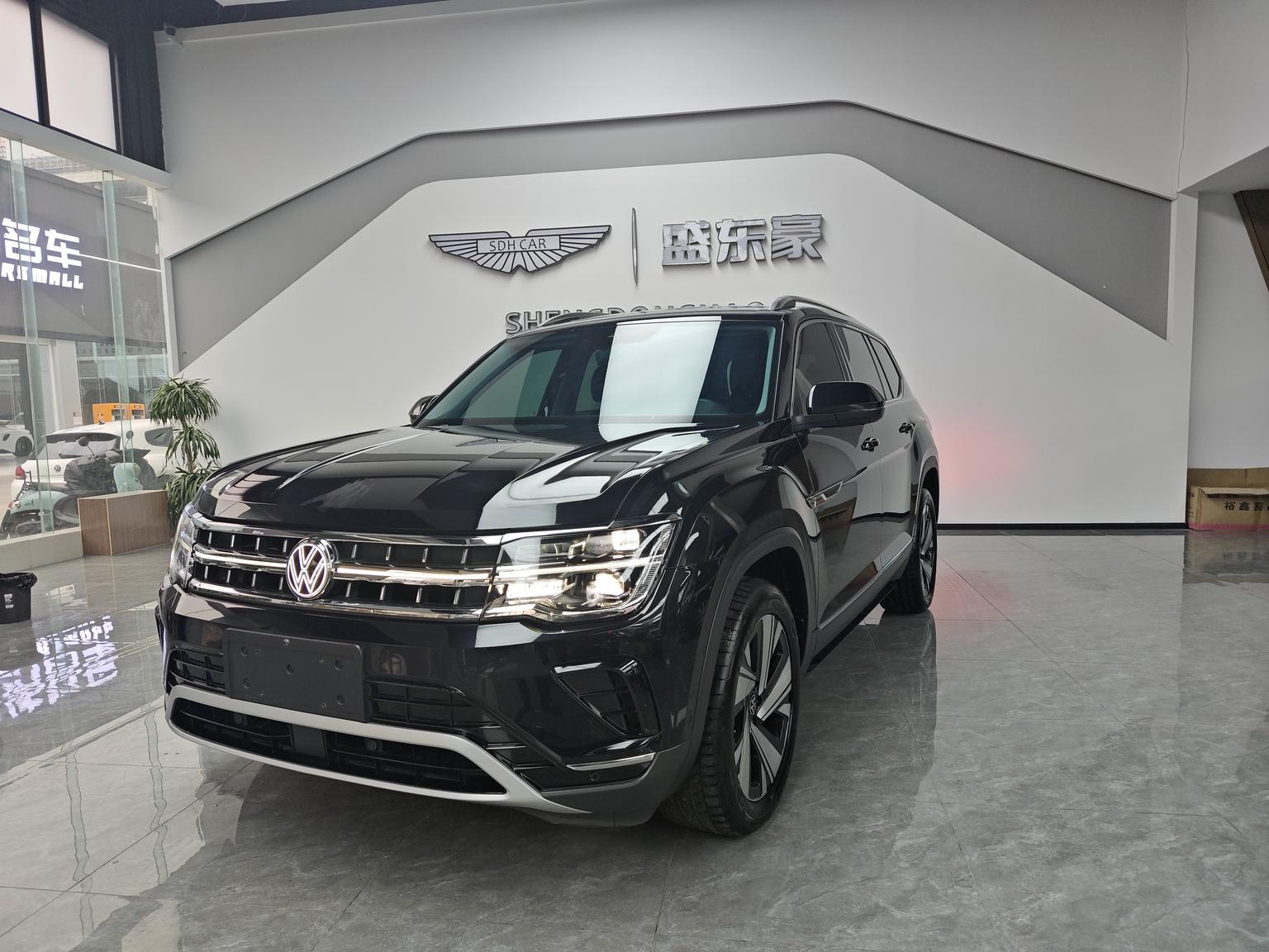 Volkswagen Terramont 380TSI 4WD Premium Luxury (2L) 2024