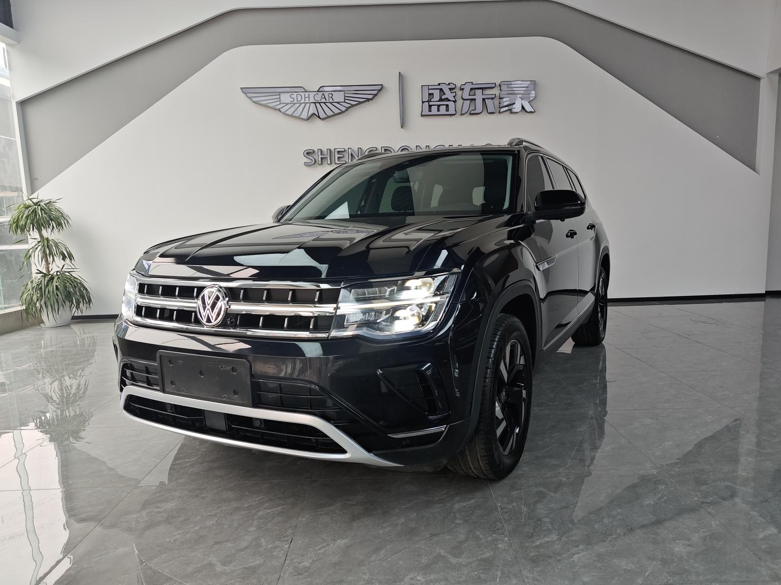 Volkswagen Terramont 380TSI 4WD Premium Luxury (2L) 2022
