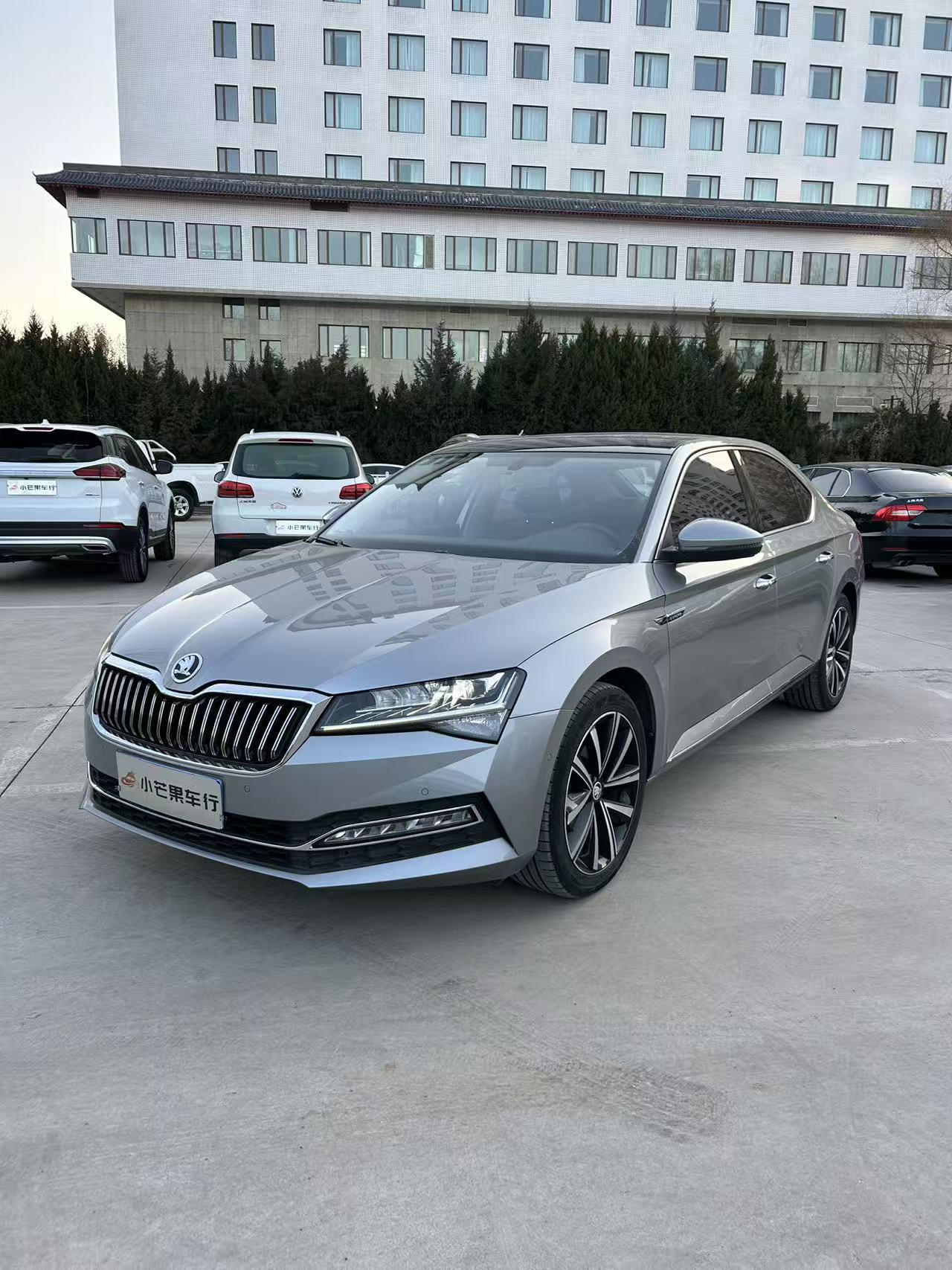 Skoda Superb 330 TSI DSG Comfort (2L) 2021