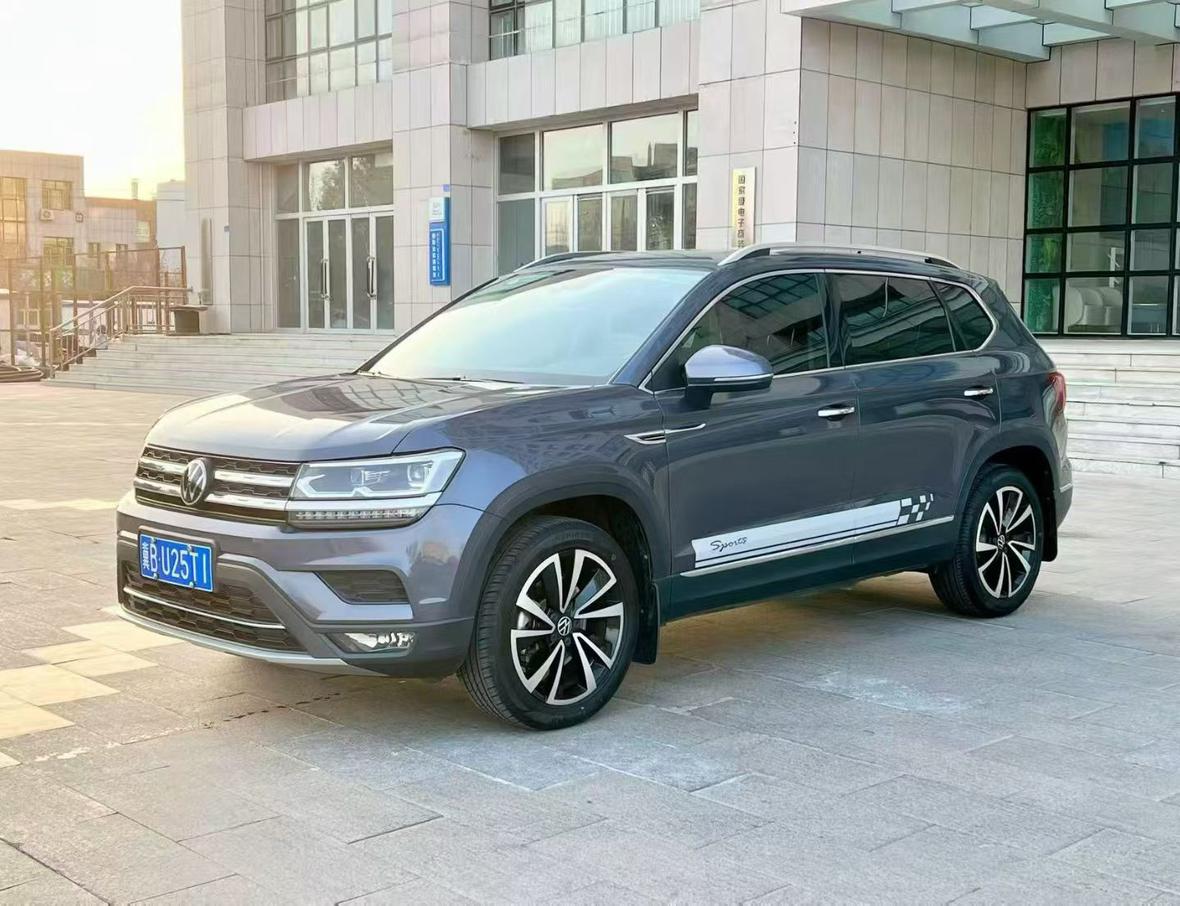 Volkswagen Tharu 330TSI 4WD Luxury 2021