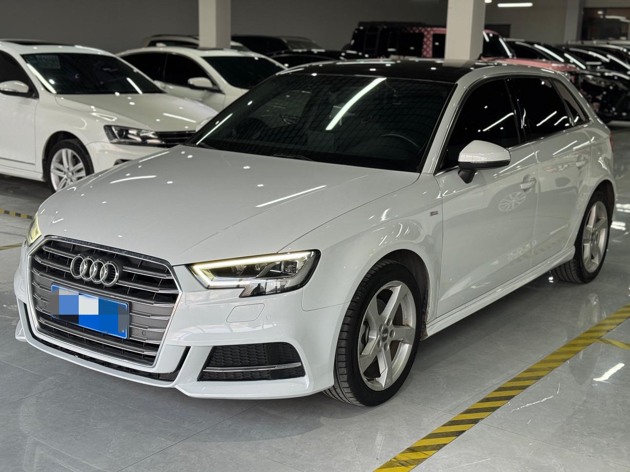 Audi A3 35 TFSI Fashion CN5 2021