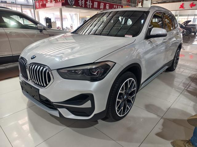 BMW X1 xDrive25Li Exclusive (2L) 2020