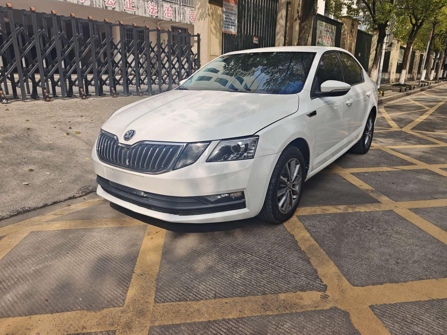 Skoda Octavia 1.5L Auto Intelligent Comfort China VI 2019