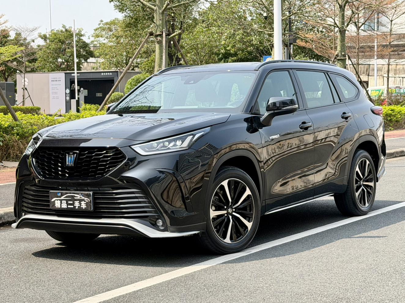 Toyota Crown-Kluger 2.5L E-CVT AWD Smart Hybrid Luxury (2.5L) 2024