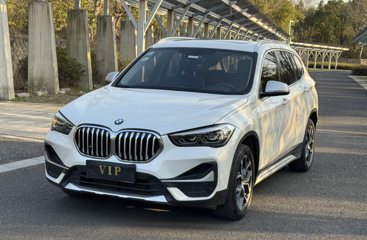 BMW X1 sDrive20Li Premium 2021