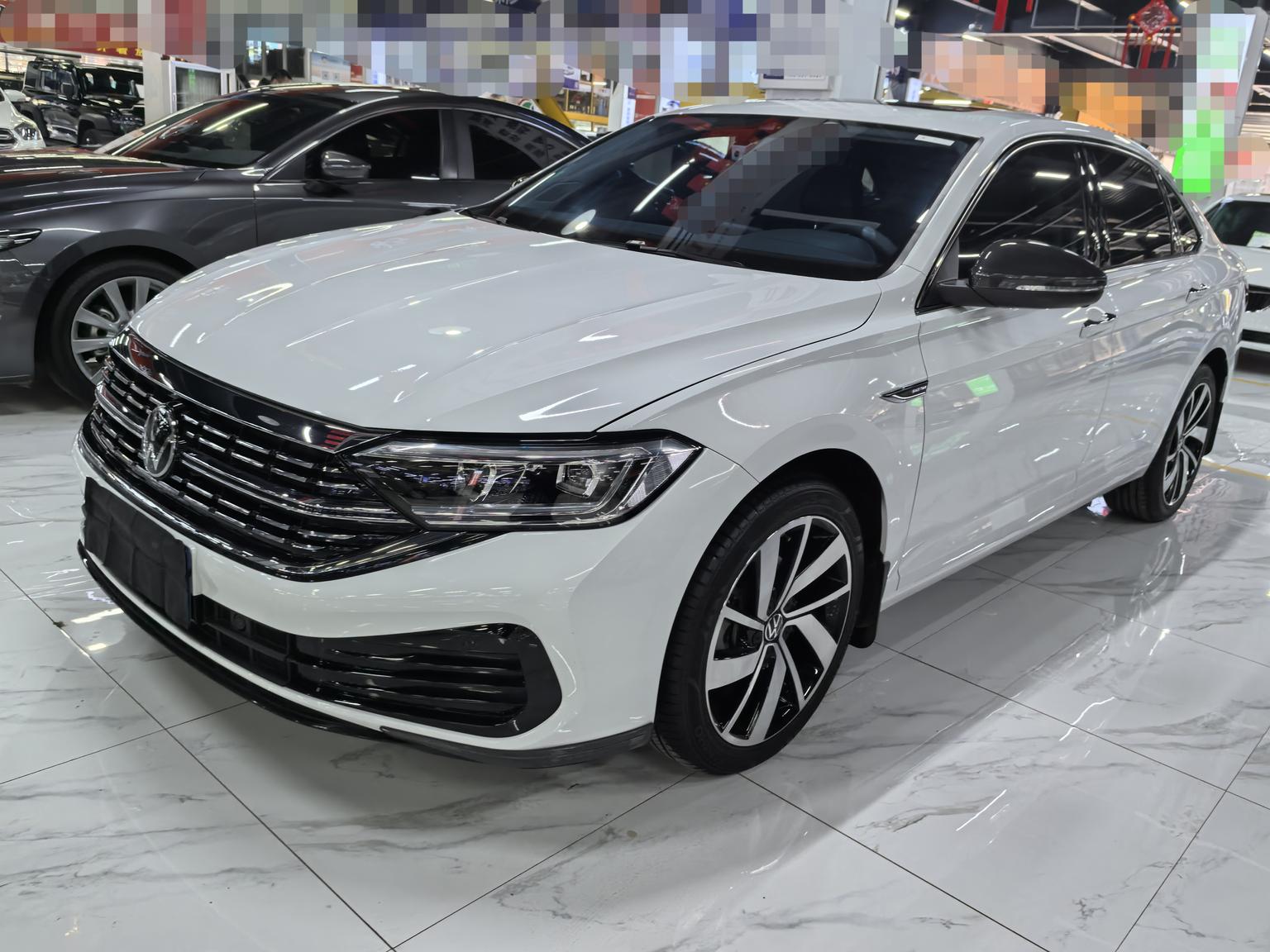 Volkswagen Sagitar 300TSI DSG Beyond 2024