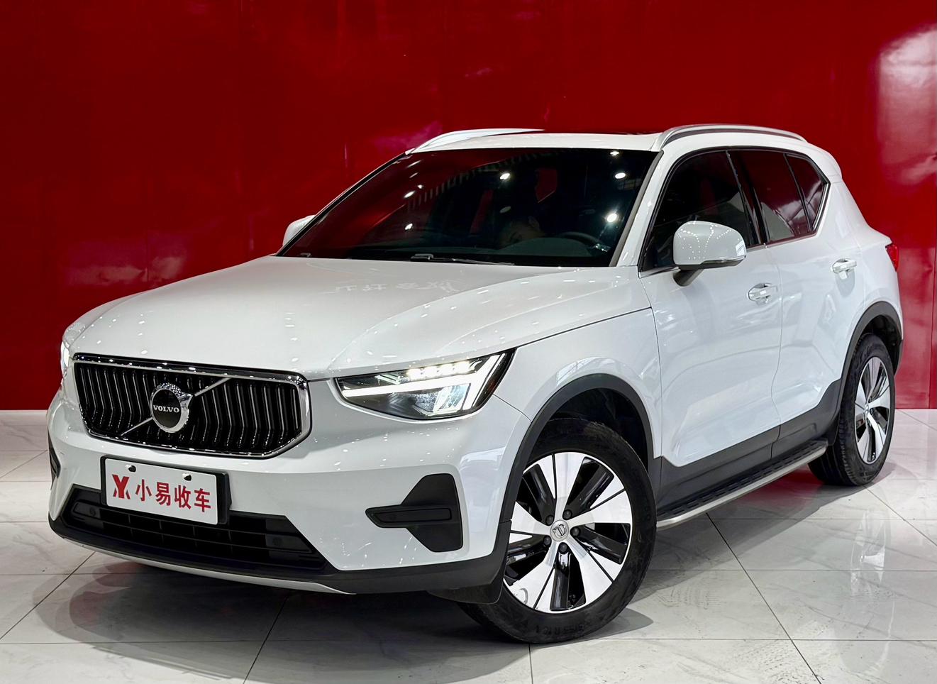 Volvo XC40 Intelligent Fashion 2023