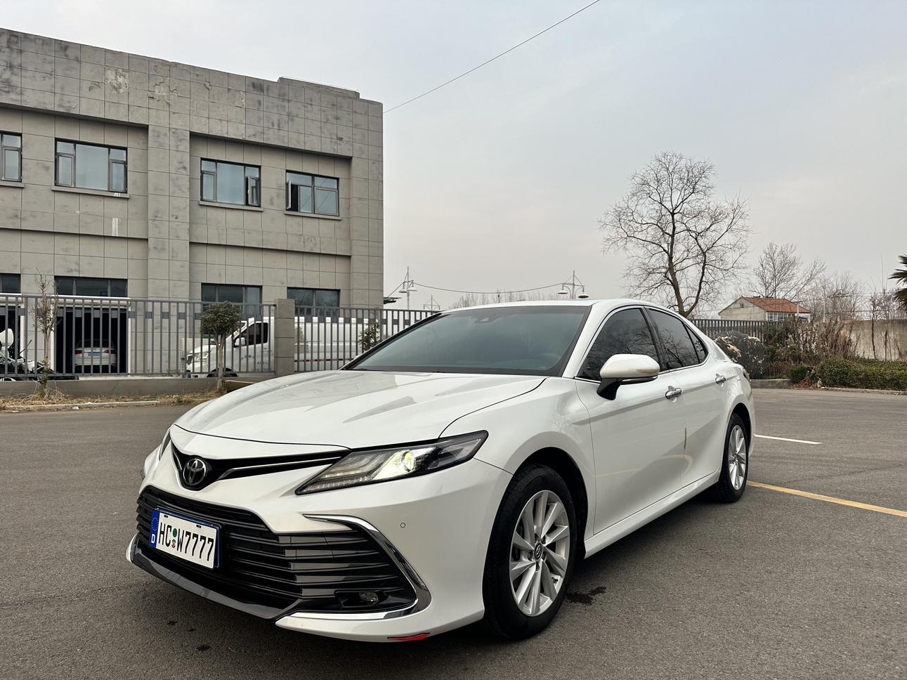 Toyota Camry 2.0S Knight (2L) 2023