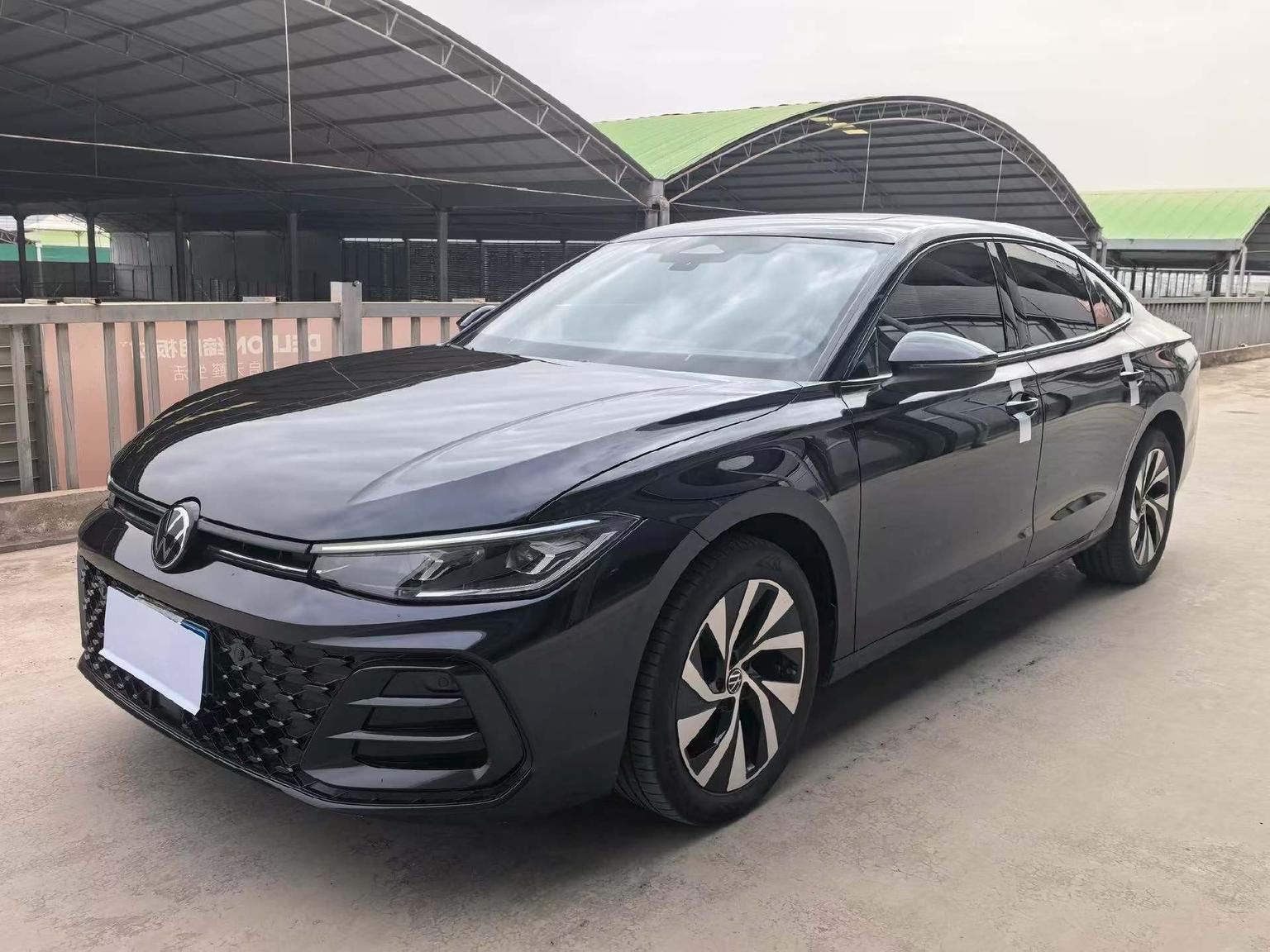 Volkswagen Passat 380TSI Starlight Dragon Shine 2024