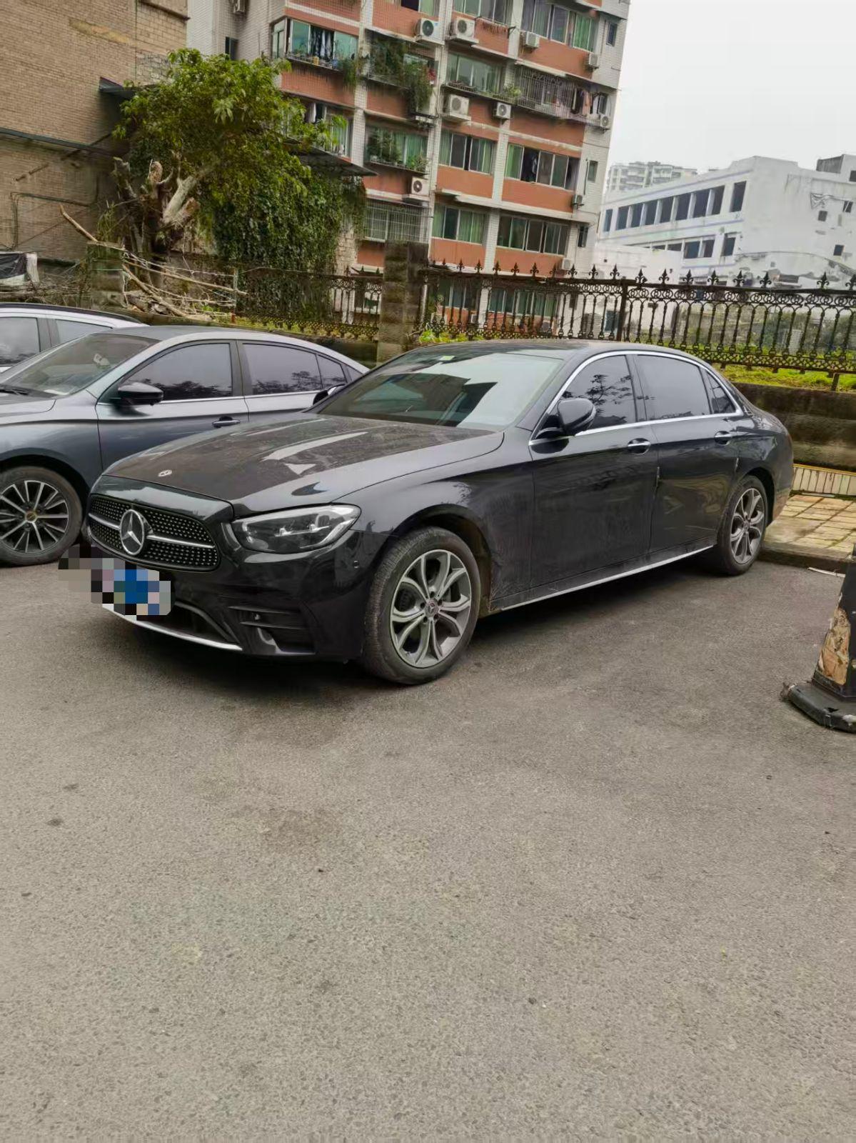 Mercedes Class-E E 300 L Fashion Sedan (2L) 2021