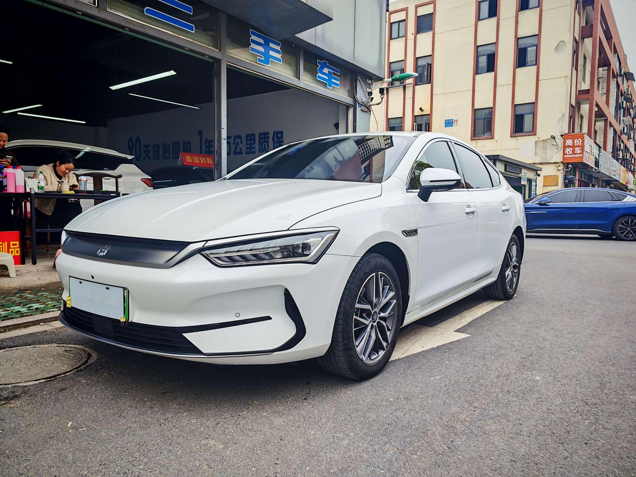 BYD QIN-Plus-EV Glory Surpass 510km 2024