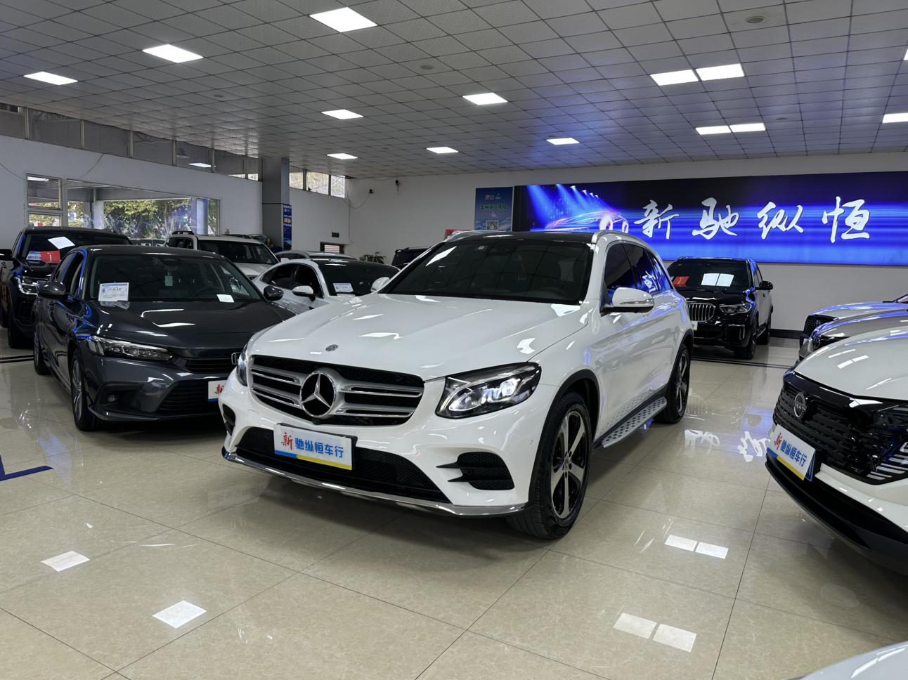 Mercedes GLC 260 L 4MATIC Luxury (2L) 2019