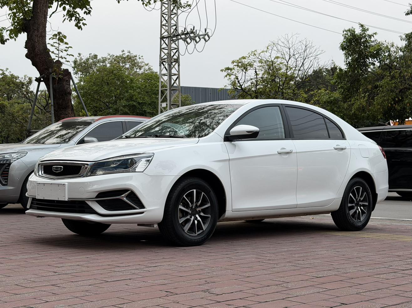 Geely Emgrand 1.5L Manual Luxury Type China VI 2019