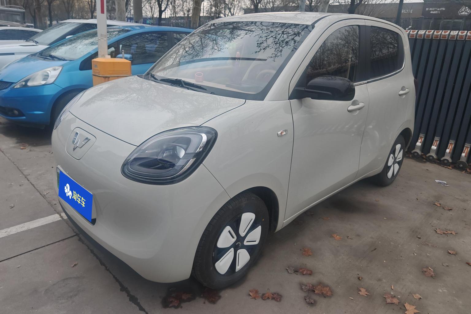 Wuling Miniev 205km LFP Four-Door Premium 2025