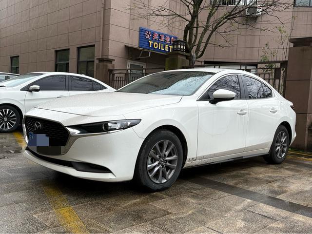 Mazda 3 Axela 2.0L Auto Quality Power (2L) 2024