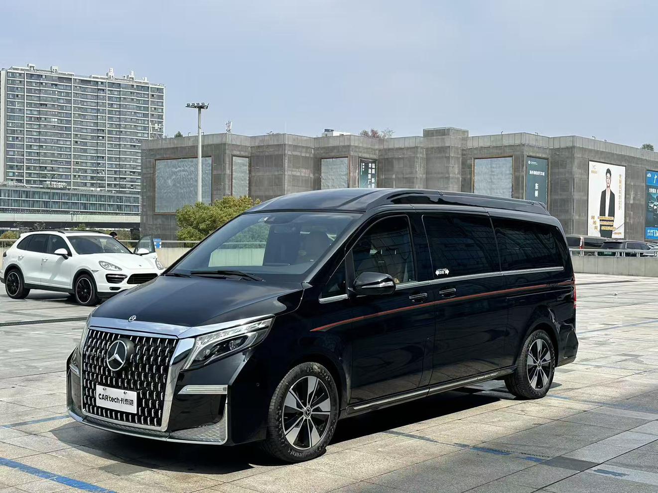Mercedes V-260 Long Wheelbase Prestige (2L) 2022