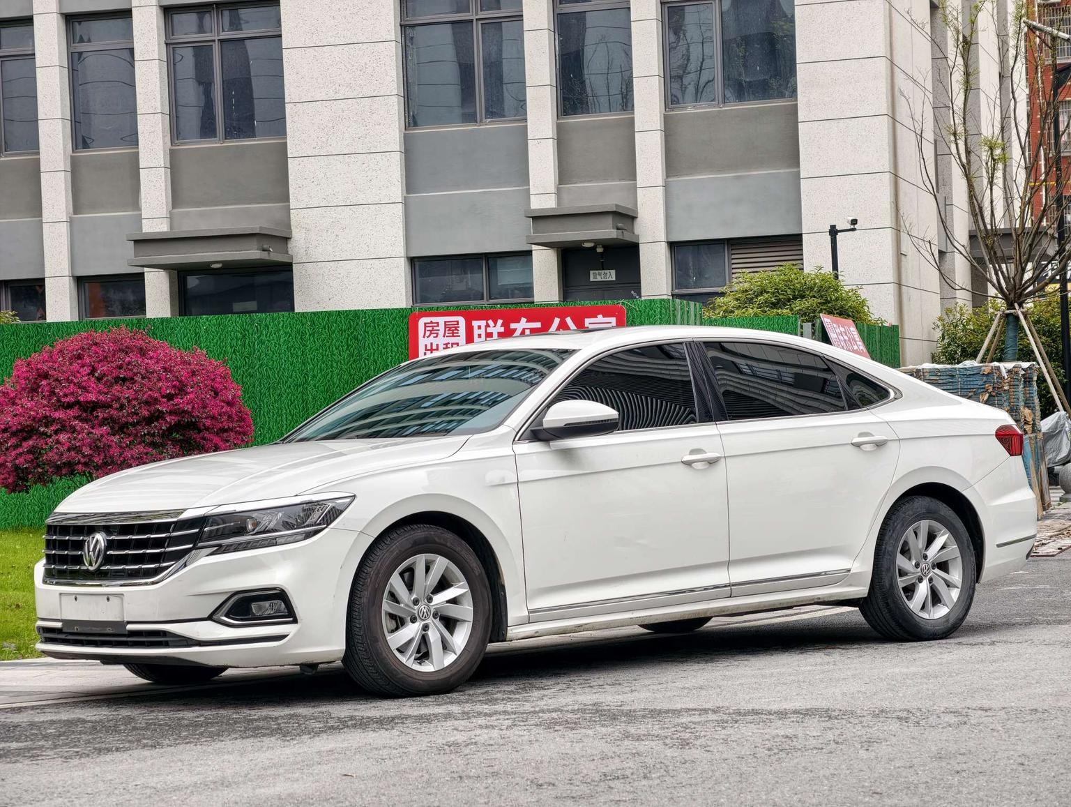 Volkswagen Passat 280TSI Business (1.4L) 2020