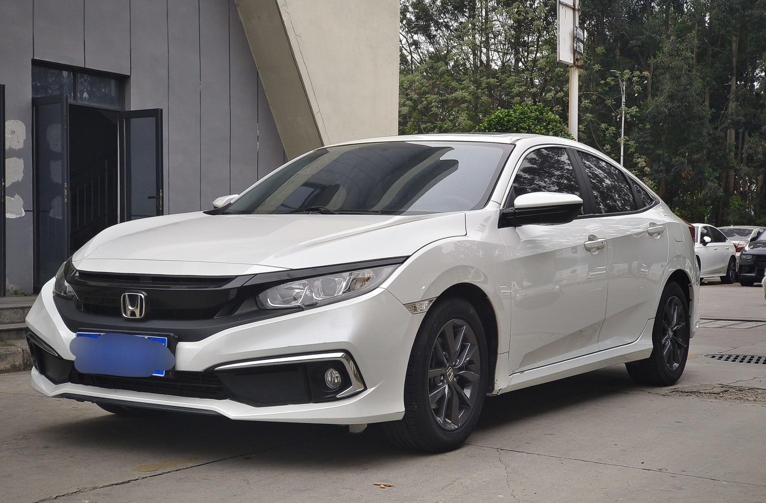 Honda Civic 180TURBO CVT Sporty China V (1L) 2019