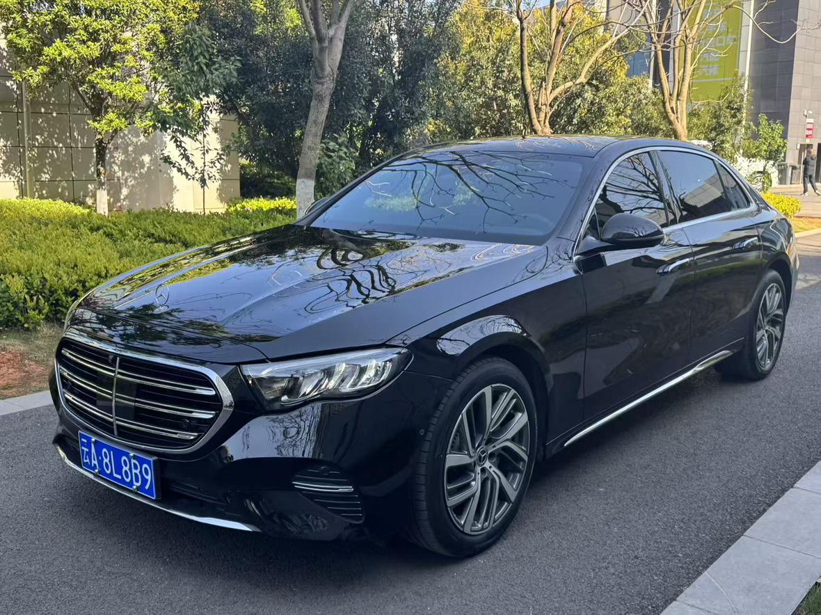 Mercedes Class-E Fashion Sedan (2L) 2025