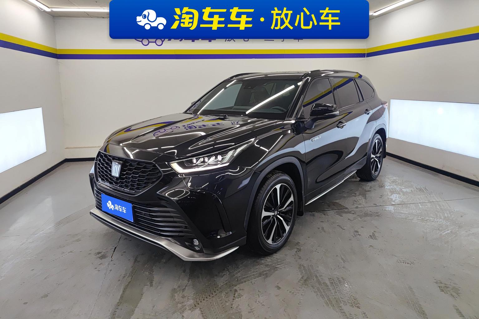 Toyota Crown-Kluger 2.5L E-CVT AWD Smart Hybrid Flagship 2023